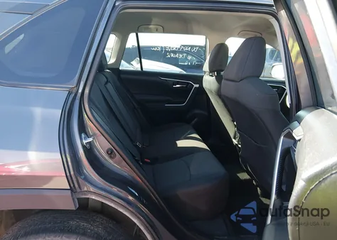 2024 Toyota Rav4 Xle из США, поврежденный, VIN 2T3W1RFV4RW333728